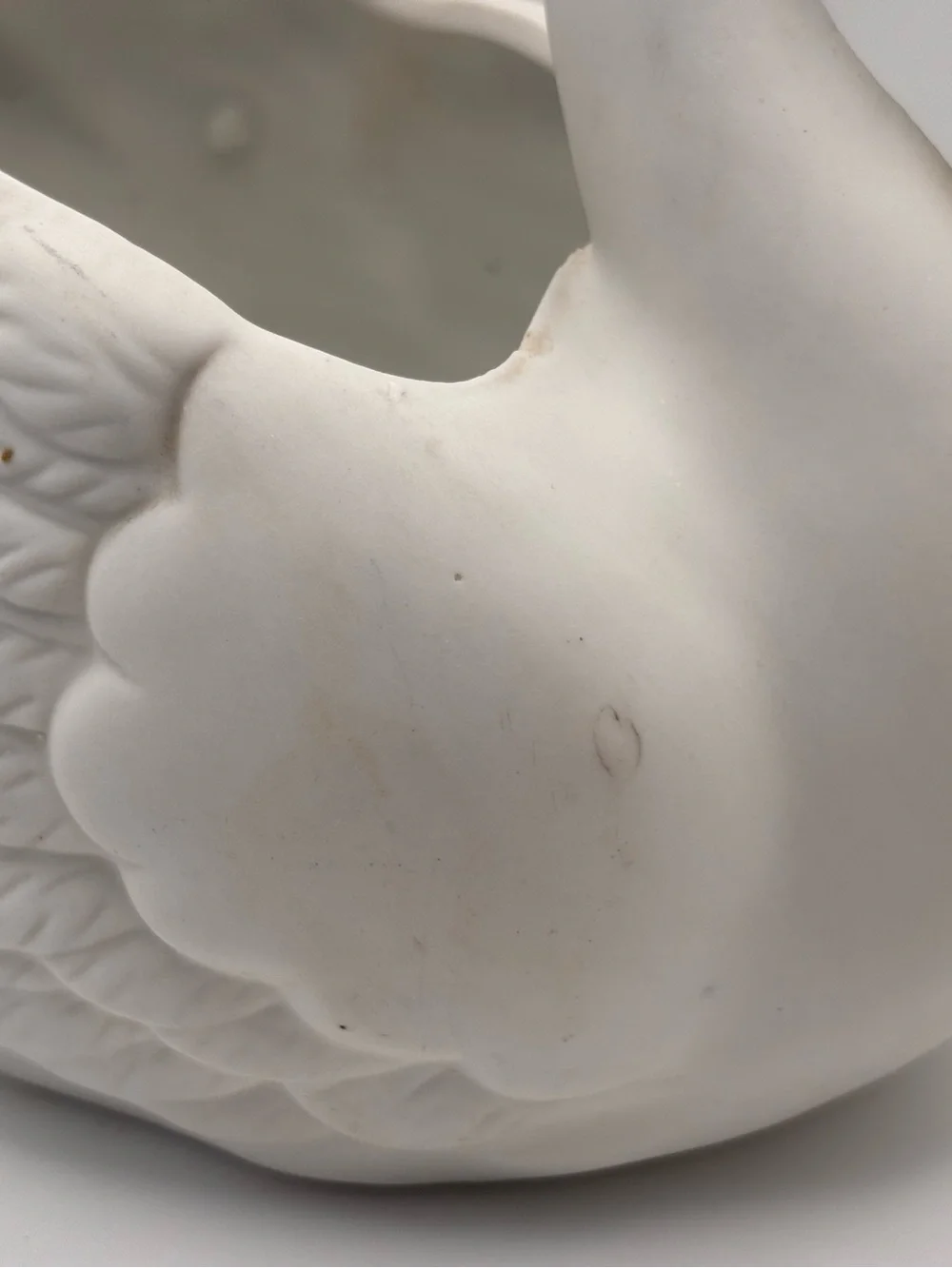 Vintage Homco Ceramic Swan Planter with Hand-Painted Details, Model 1402